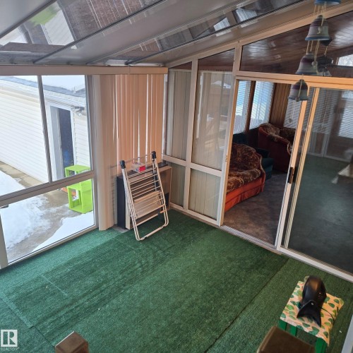 10966 158 Street, Edmonton, AB - Indoor Photo Showing Other Room