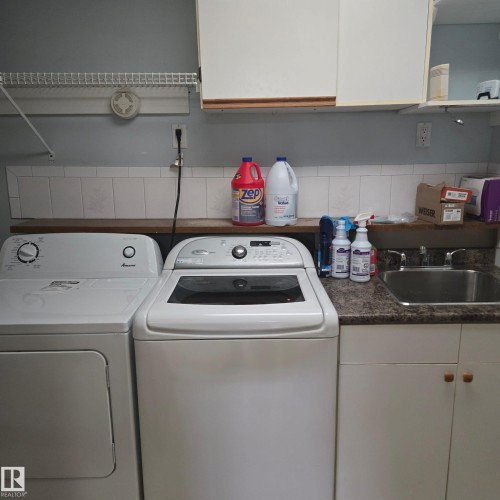 10966 158 Street, Edmonton, AB - Indoor Photo Showing Laundry Room