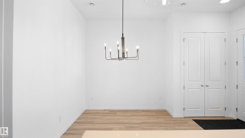 20705 42 Avenue, Edmonton, AB - Indoor Photo Showing Other Room