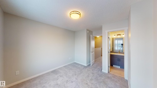 6 Elizabeth Gardens, Spruce Grove, AB - Indoor Photo Showing Other Room