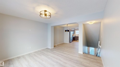6 Elizabeth Gardens, Spruce Grove, AB - Indoor Photo Showing Other Room