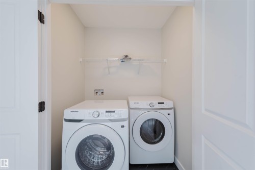 2116 Crossbill Lane, Edmonton, AB - Indoor Photo Showing Laundry Room