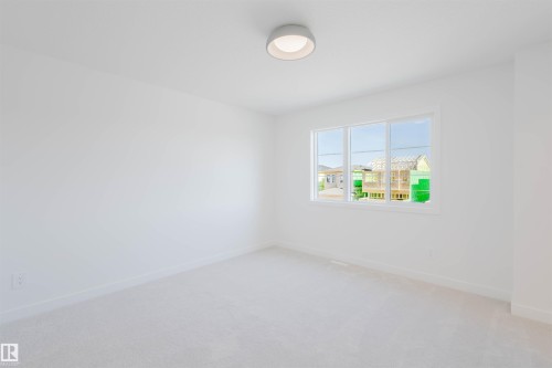 2118 Crossbill Lane, Edmonton, AB - Indoor Photo Showing Other Room