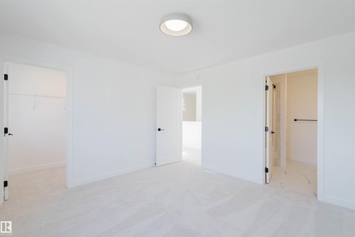 2118 Crossbill Lane, Edmonton, AB - Indoor Photo Showing Other Room