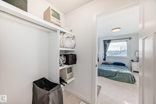 6685 Cardinal Road, Edmonton, AB - Indoor