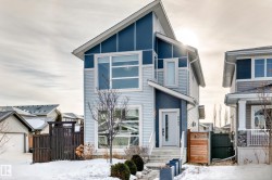 6685 CARDINAL Road  Edmonton, AB T6W 2Y4