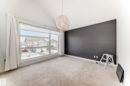 6685 Cardinal Road, Edmonton, AB - Indoor Photo Showing Other Room