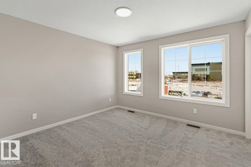 315 Edgemont Drive, Edmonton, AB - Indoor Photo Showing Other Room