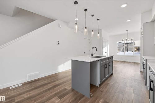 18847 29 Avenue, Edmonton, AB - Indoor Photo Showing Kitchen With Upgraded Kitchen