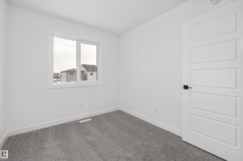 18847 29 Avenue, Edmonton, AB - Indoor Photo Showing Other Room