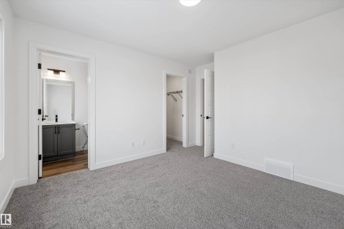 18847 29 Avenue, Edmonton, AB - Indoor Photo Showing Other Room
