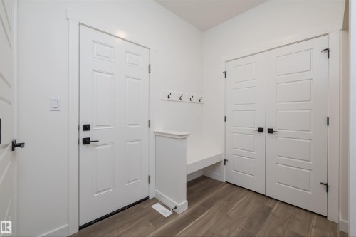 656 Kinglet Boulevard, Edmonton, AB - Indoor Photo Showing Other Room