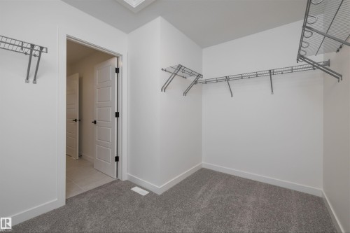 656 Kinglet Boulevard, Edmonton, AB - Indoor