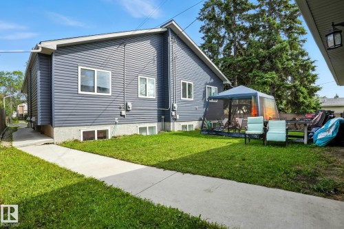 10438 154 Street, Edmonton, AB - Outdoor