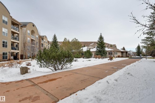 208 8912 156 Street, Edmonton, AB - Outdoor