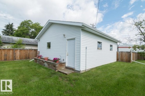 4716 57 Avenue, Tofield, AB - Outdoor With Exterior