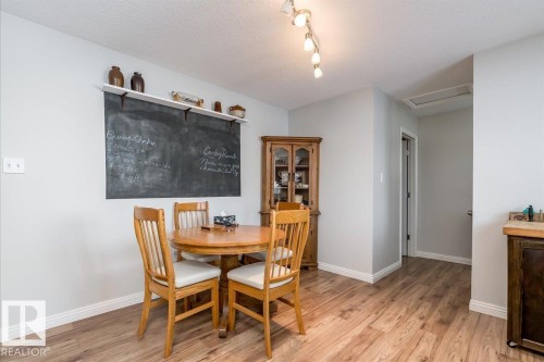 4716 57 Avenue, Tofield, AB - Indoor Photo Showing Dining Room