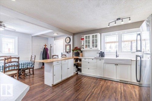 146 Maple Crescent, Wetaskiwin, AB - Indoor