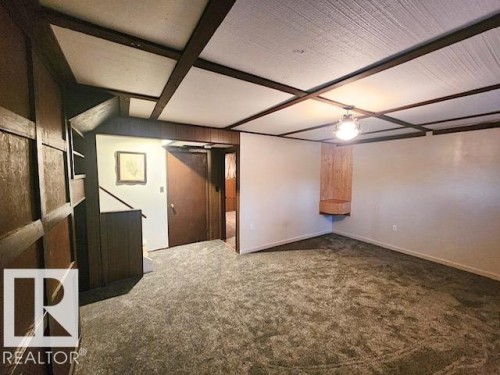 146 Maple Crescent, Wetaskiwin, AB - Indoor