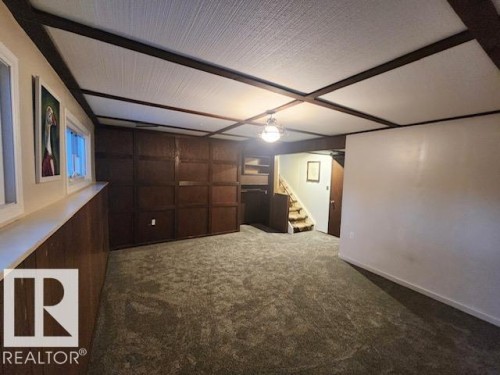 146 Maple Crescent, Wetaskiwin, AB - 