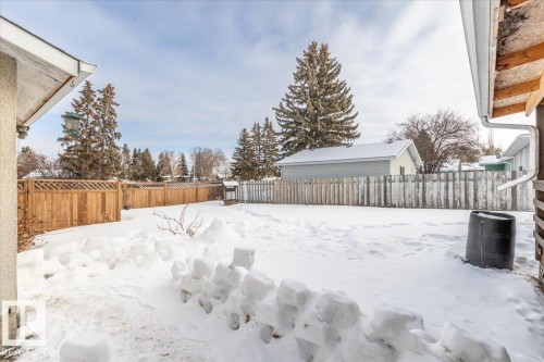 146 Maple Crescent, Wetaskiwin, AB - Outdoor