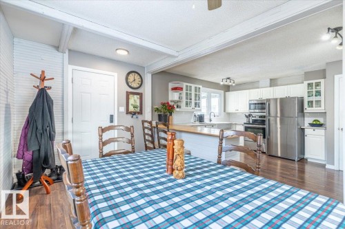 146 Maple Crescent, Wetaskiwin, AB - Indoor