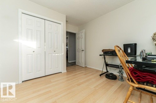 17419 96 Street, Edmonton, AB - Indoor Photo Showing Office