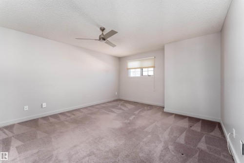 174 Oeming Road, Edmonton, AB - Indoor Photo Showing Other Room