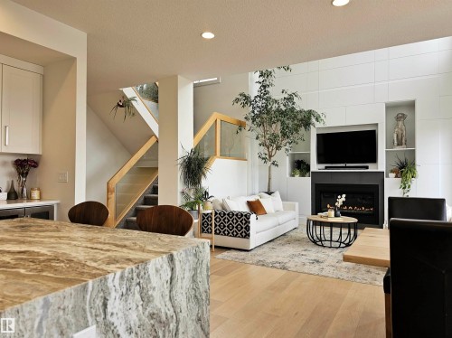 1265 Peregrine Terrace, Edmonton, AB - Indoor With Fireplace