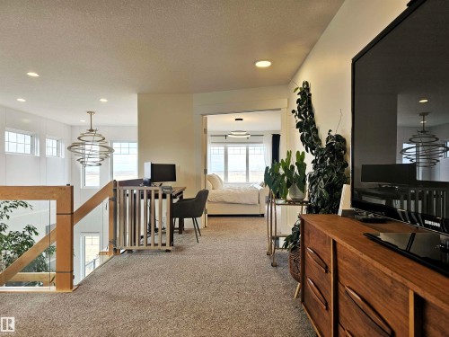 1265 Peregrine Terrace, Edmonton, AB - Indoor Photo Showing Other Room