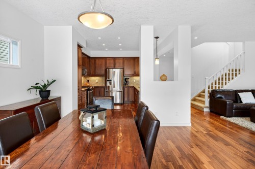 20016 130 Avenue, Edmonton, AB - Indoor Photo Showing Dining Room