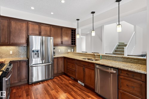 20016 130 Avenue, Edmonton, AB - Indoor Photo Showing Kitchen With Stainless Steel Kitchen With Double Sink