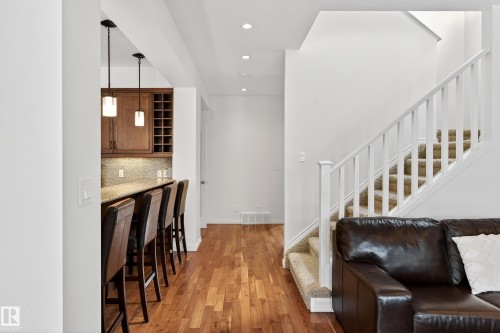 20016 130 Avenue, Edmonton, AB - Indoor