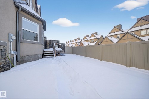 17 1720 Garnett Point(E), Edmonton, AB - Outdoor