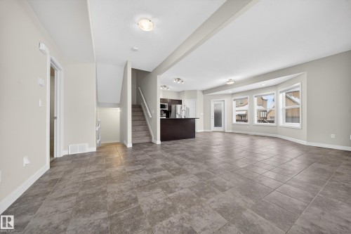 17 1720 Garnett Point(E), Edmonton, AB - Indoor