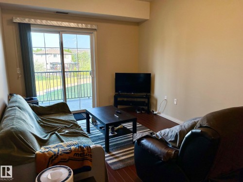 115 105 West Haven Drive, Leduc, AB - Indoor Photo Showing Living Room