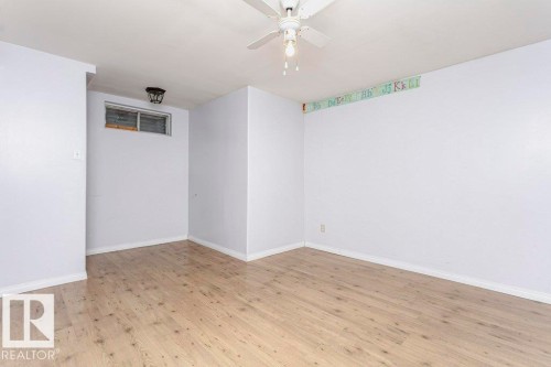 3518 42A Avenue, Edmonton, AB - Indoor Photo Showing Other Room