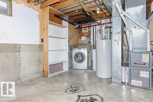 3518 42A Avenue, Edmonton, AB - Indoor Photo Showing Laundry Room