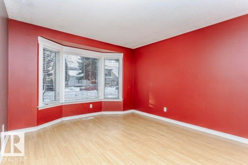 3518 42A Avenue, Edmonton, AB - Indoor Photo Showing Other Room