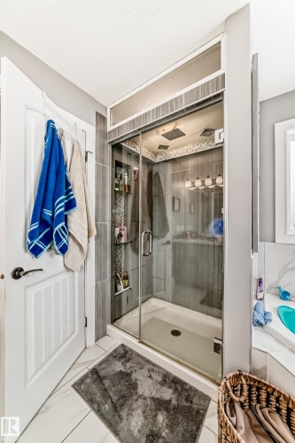 6113 60 Street, Beaumont, AB - Indoor Photo Showing Bathroom