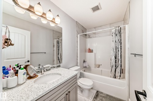 6113 60 Street, Beaumont, AB - Indoor Photo Showing Bathroom