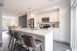 1085 GAULT Boulevard  Edmonton, AB T5E 6W3