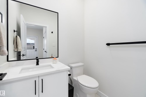 40 Chambery Crescent, St. Albert, AB - Indoor Photo Showing Bathroom