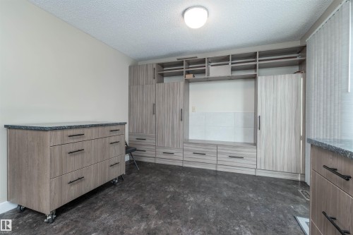 14911 29 Street, Edmonton, AB - Indoor