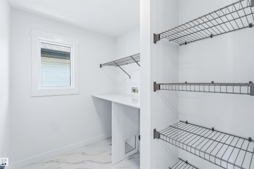 2211 4 Avenue, Edmonton, AB - Indoor With Storage