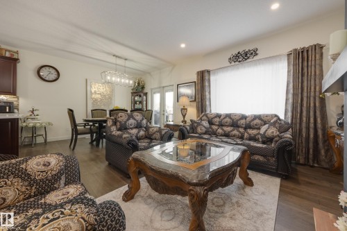 64 Maple Crescent, Gibbons, AB - Indoor Photo Showing Living Room