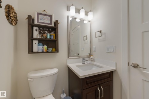 64 Maple Crescent, Gibbons, AB - Indoor Photo Showing Bathroom