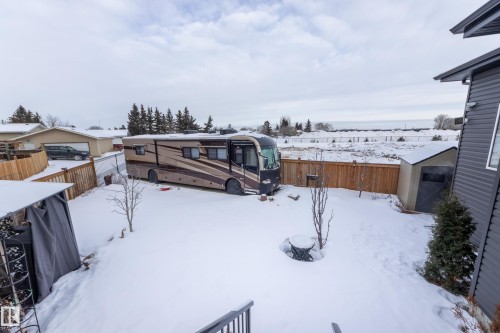 64 Maple Crescent, Gibbons, AB - Outdoor