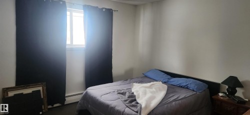 9540 - 100 Avenue, Westlock, AB - Indoor Photo Showing Bedroom