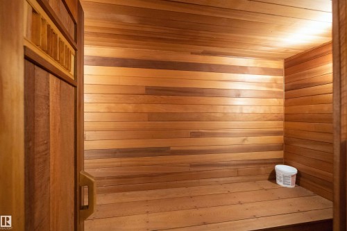 305 8707 107 Street, Edmonton, AB - Indoor Photo Showing Other Room